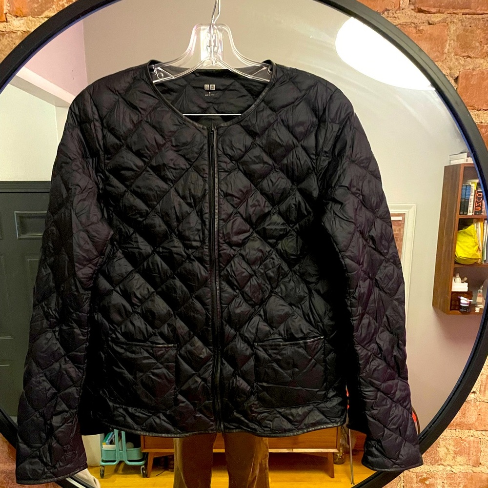 Uniqlo small light down zip up shell with pockets